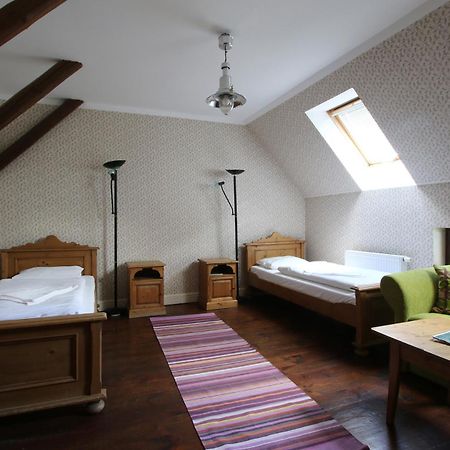 Areal Botanika Hotel Unhost ภายนอก รูปภาพ