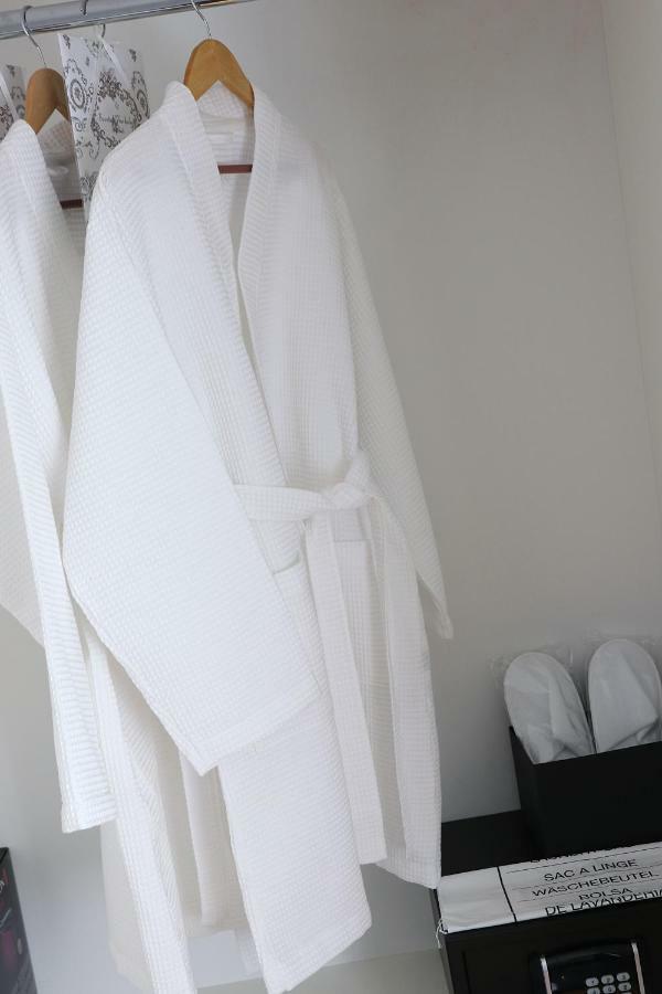 Areal Botanika Hotel Unhost ภายนอก รูปภาพ