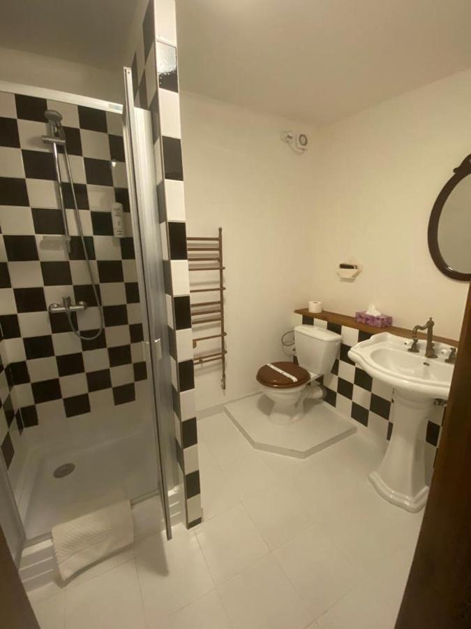 Areal Botanika Hotel Unhost ภายนอก รูปภาพ
